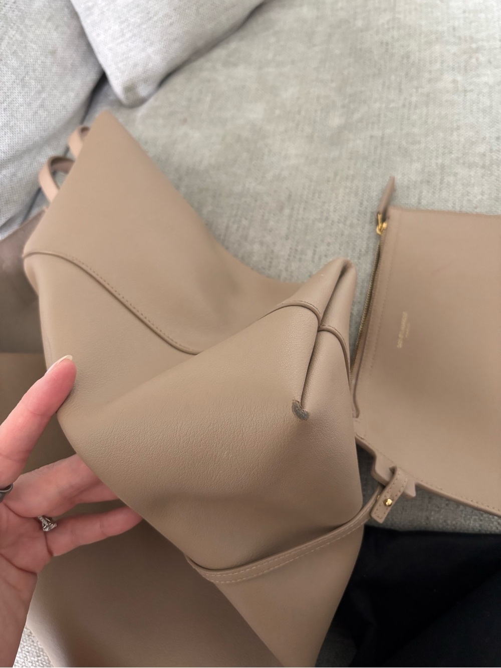 YSL TOTE HANDBAG - Picture 8 of 15